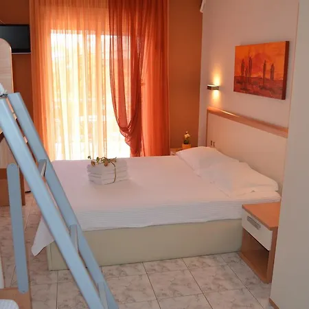 Elanios Zeus Aparthotel